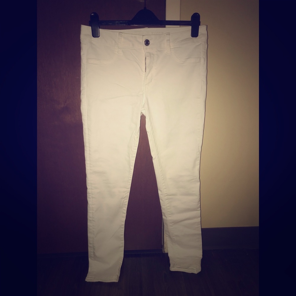 American Eagle White Jeggings